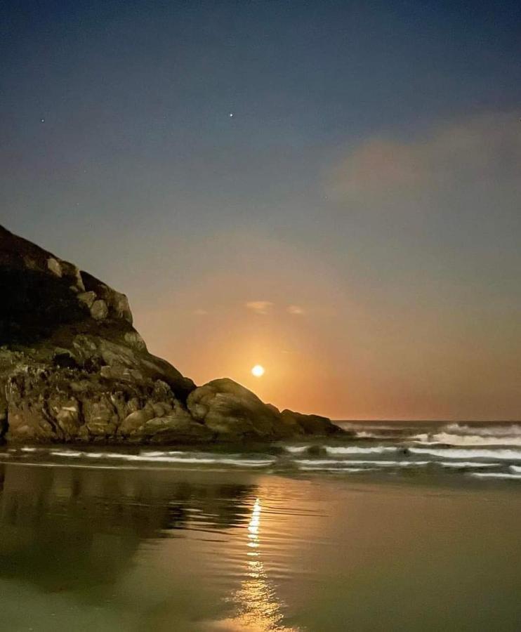 Apartamento Na Praia Da Enseada, 100 Mt Praia Sao Francisco do Sul Exterior photo